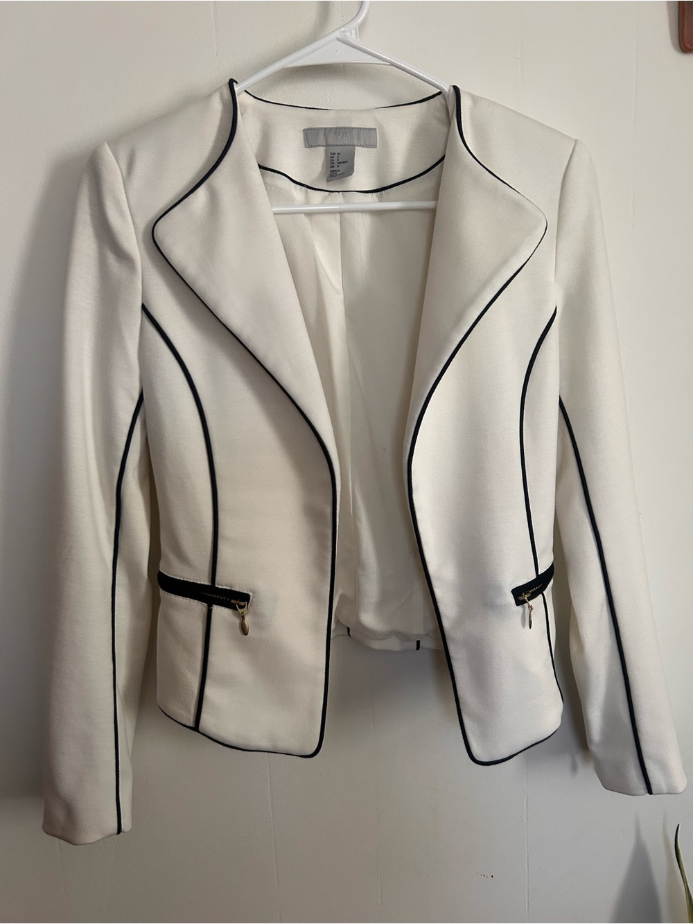 H&M blazer with black trim, size 4.
